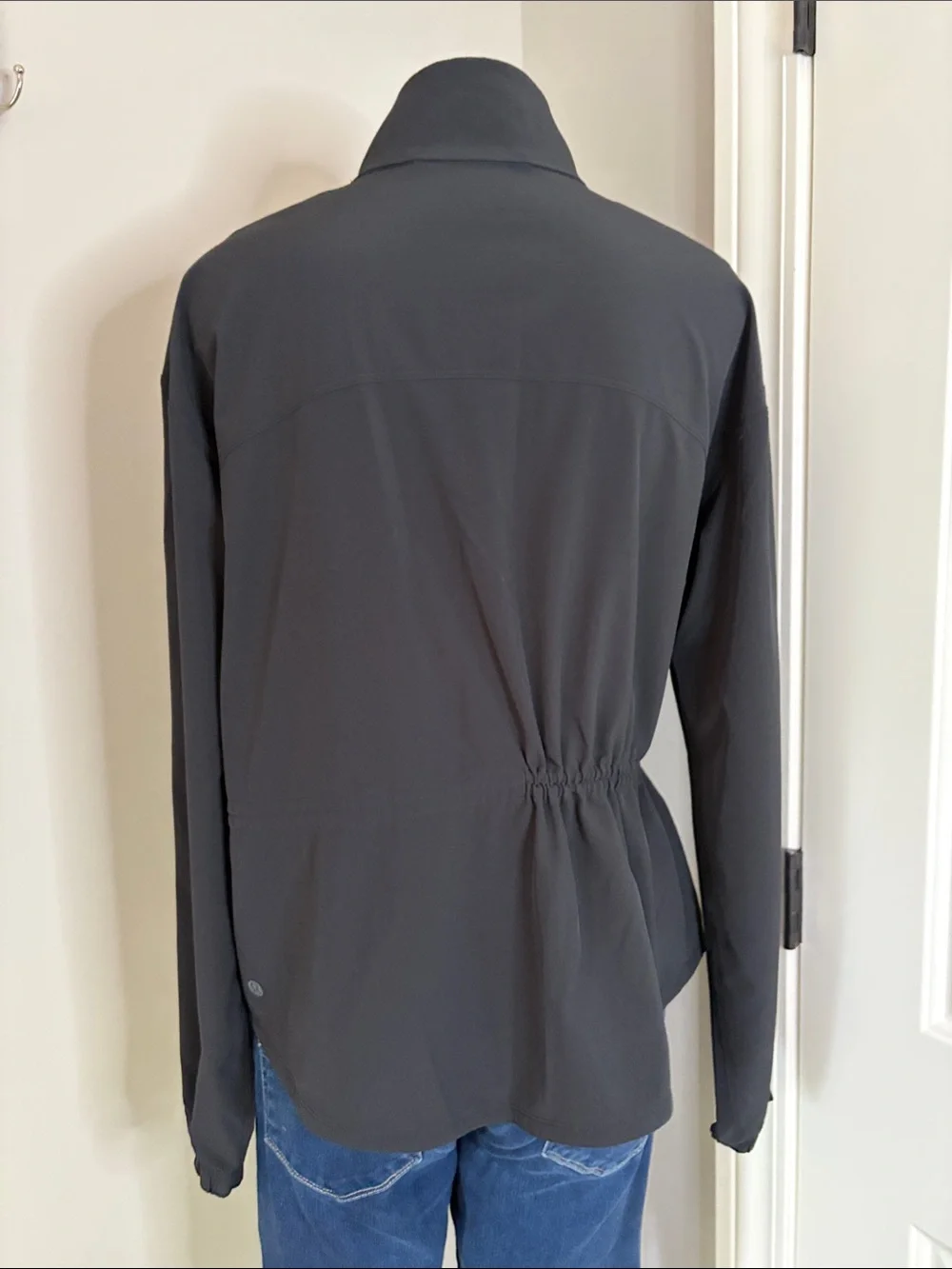 Lululemon UV Protective Cinch Waist Running Jacket Black Lightweight Run Sz S